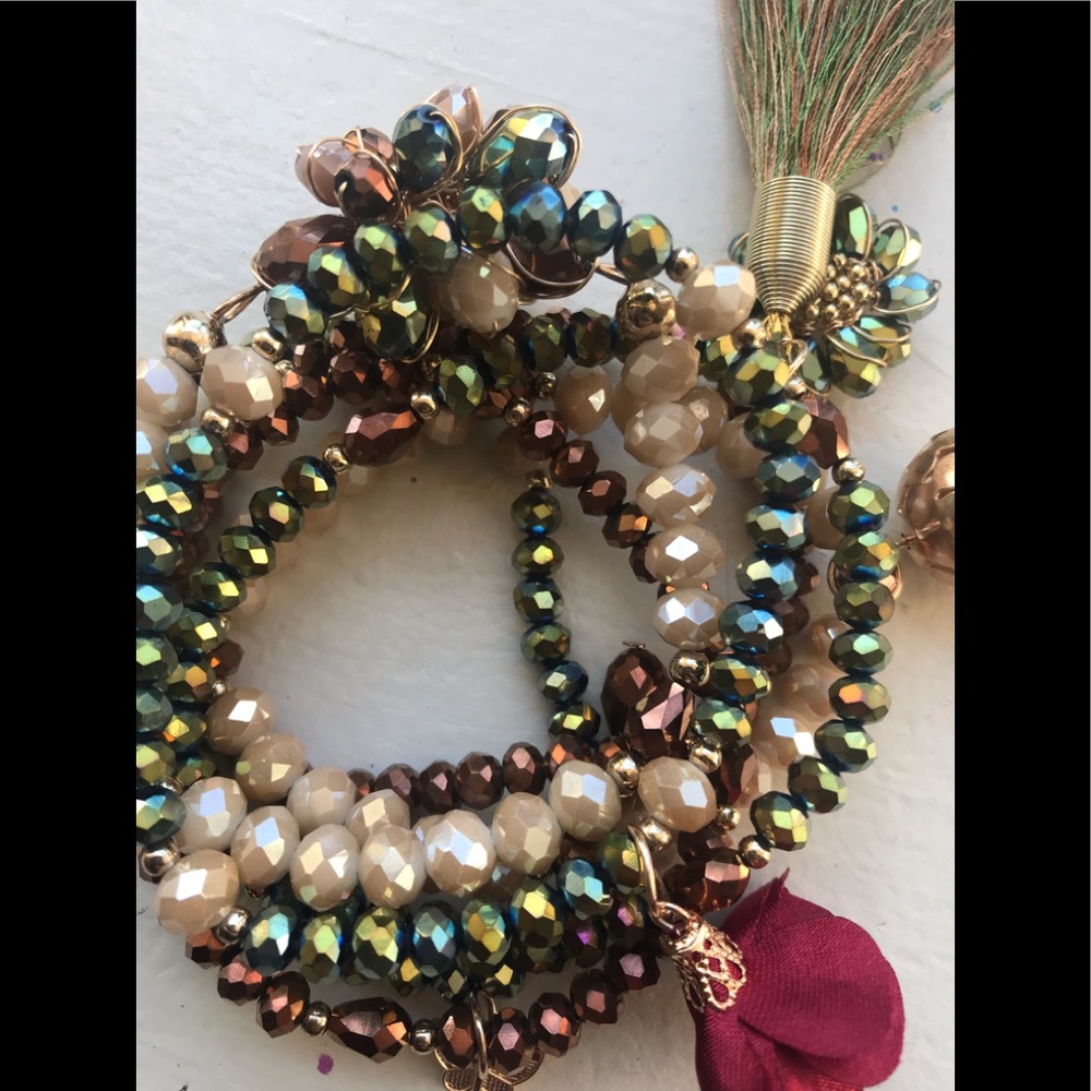 Semanario (a set of 7 bracelets) brand new